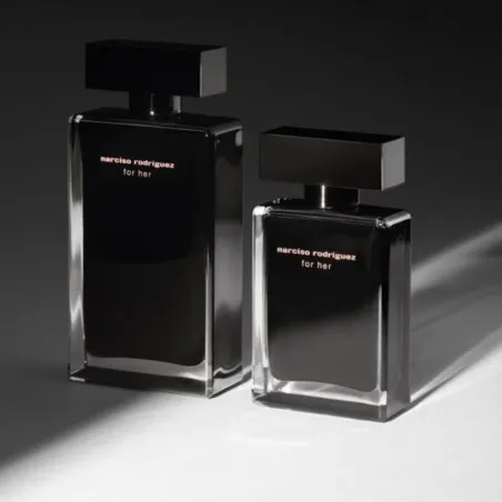NARCISO RODRIGUEZ  FOR HER LAIT CORPS PARFUMÉ 200ml - NARCISO RODRIGUEZ