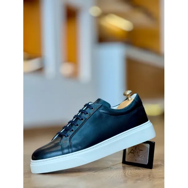 Baskets en cuir– 3250 BLEU - MAKEBA