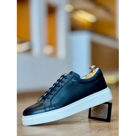 Baskets en cuir– 3250 BLEU - MAKEBA
