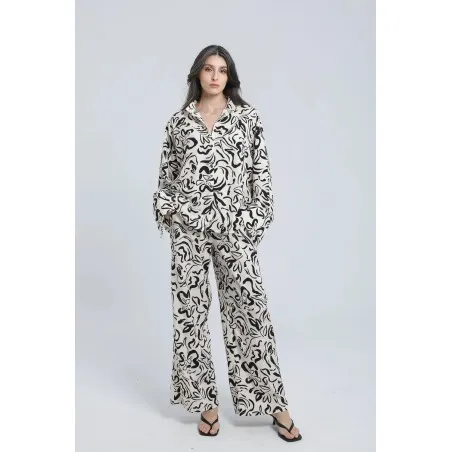 Ensemble chemise et pantalon fluide à motif abstrait noir et blanc - Estelle