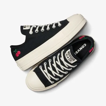 Converse Femme – Women’s Chuck Taylor All Star Lift OX “Cherries” – Noir - CONVERSE