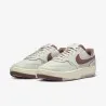 Nike Femme – Nike Gamma Force – Os clair/Violet platine/Lait de coco/Mauve fumé - NIKE