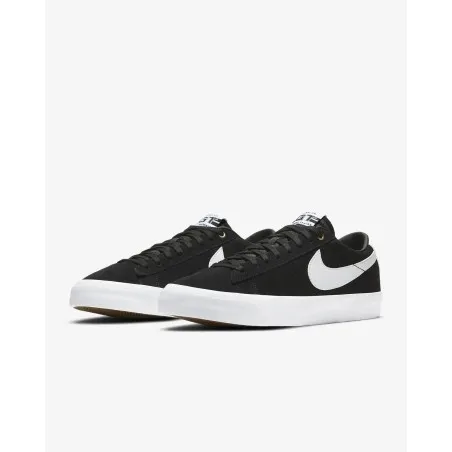 Nike – Nike SB Zoom Blazer Low Pro GT – Noir/Blanc - NIKE