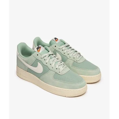Nike Homme – Air Force 1 ’07 LV8 – Vert - NIKE